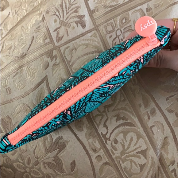 Pink & Teal Makeup Bag/Clutch - Picture 2 of 3